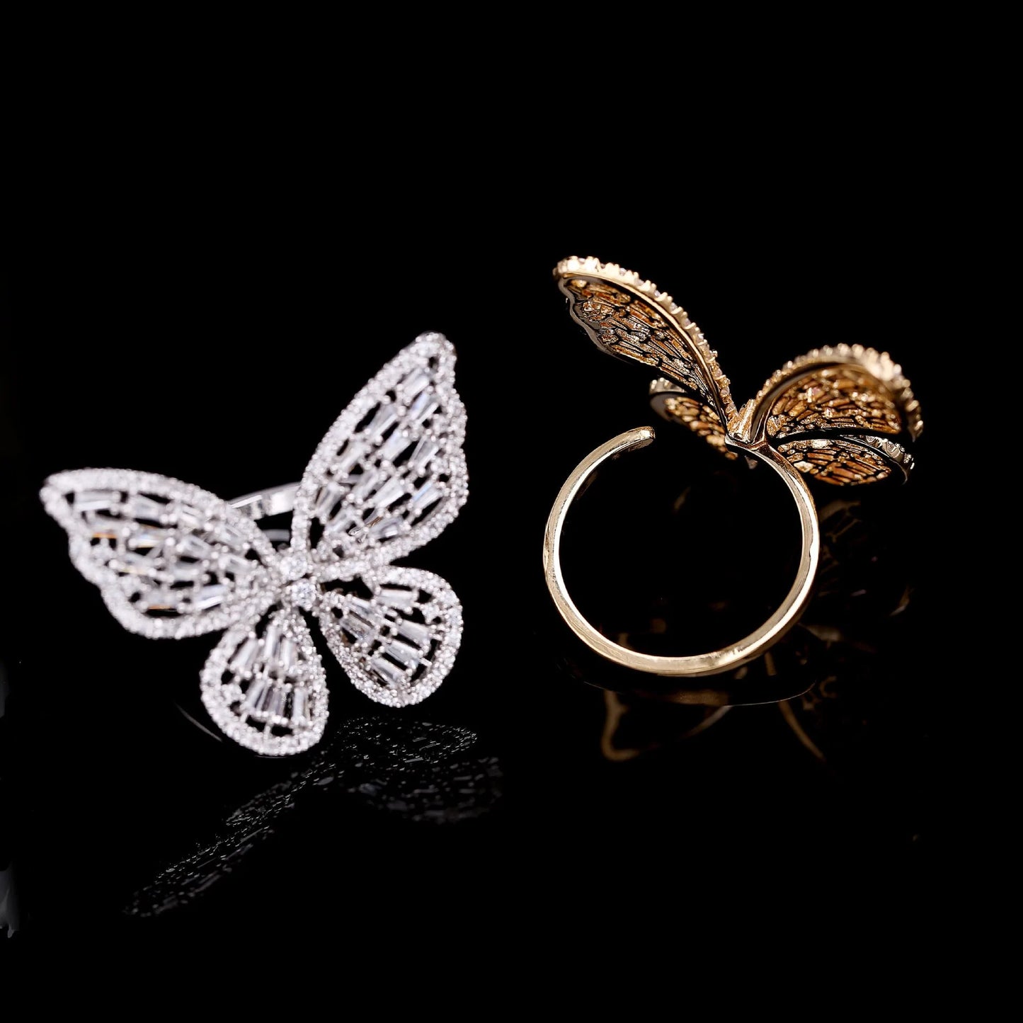 Sparkling Butterfly Adjustable Ring