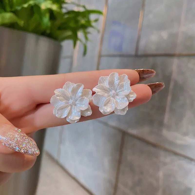 Korean Modern Flower Earrings