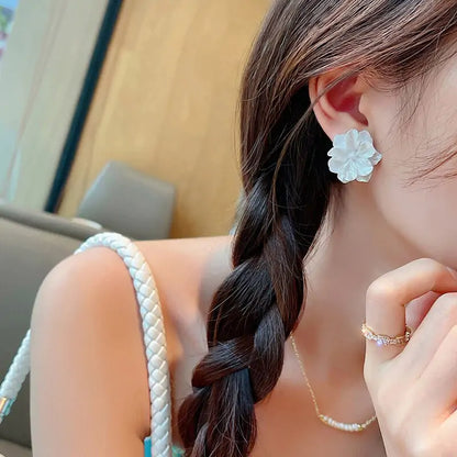 Korean Modern Flower Earrings